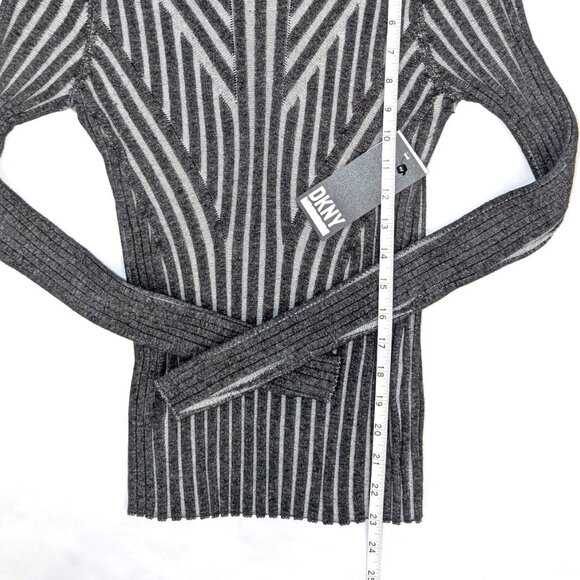 NWT DKNY | Granite & Gray Printed Turtleneck Long-Sleeve Ribbed Sweater | Medium - Picture 7 of 9